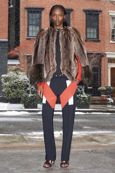 Look 12